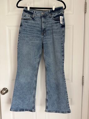 Old Navy Women’s Light Blue Flare Jeans - High Rise